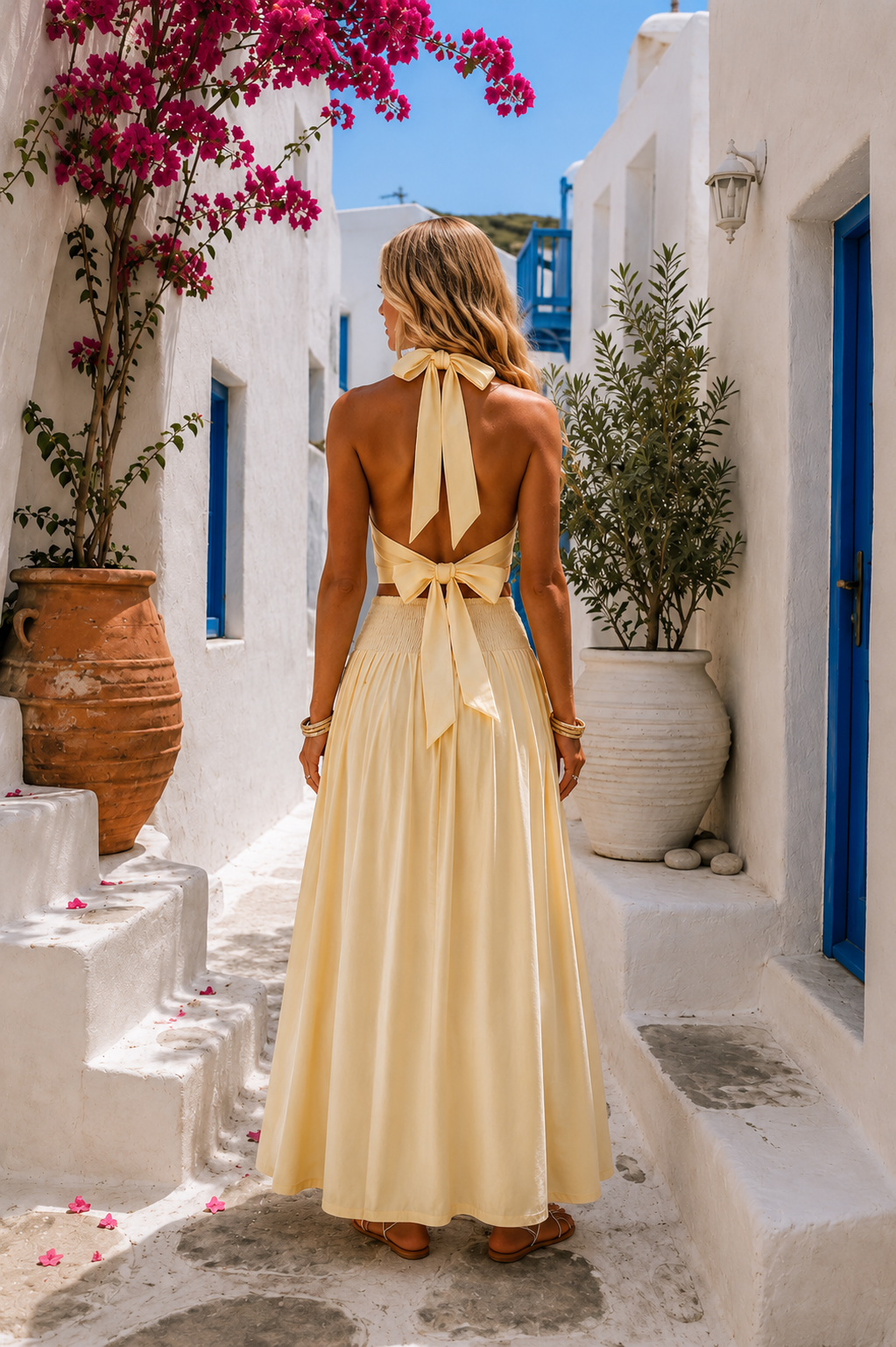 Ensemble dos nu jaune
