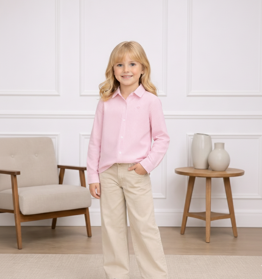 Chemise rayée avec broderie cœur